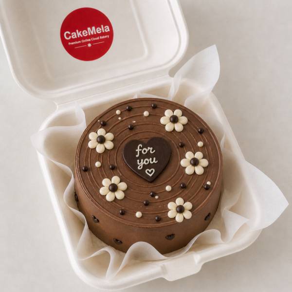 Chocolate Daisy Bento Cake